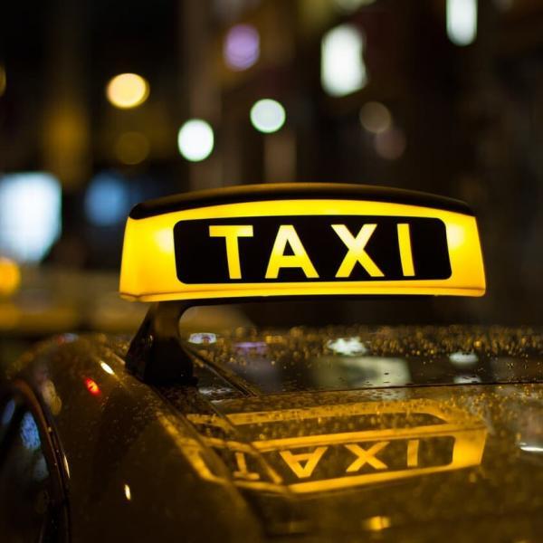 taxi accident st louis