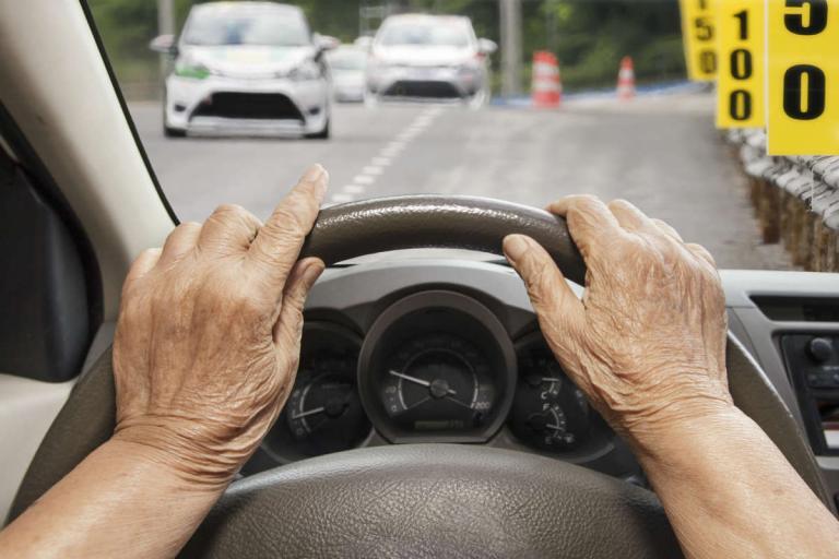 st-louis-car-accident-elderly-drivers