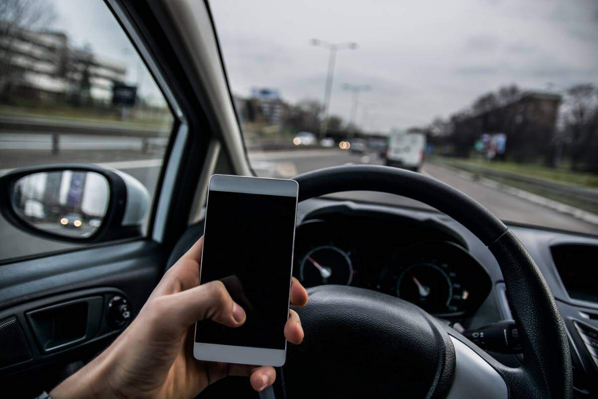 St. Louis Texting While Driving