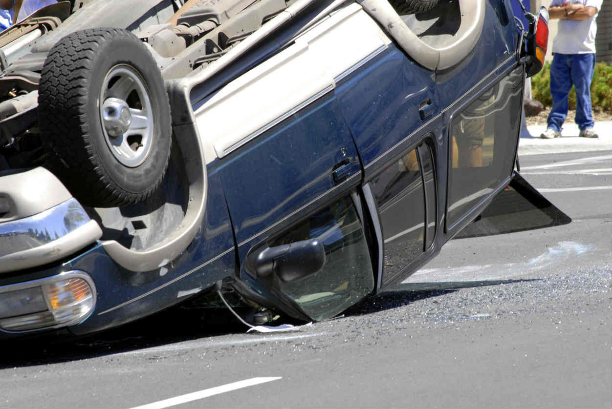 St. Louis SUV rollover accident