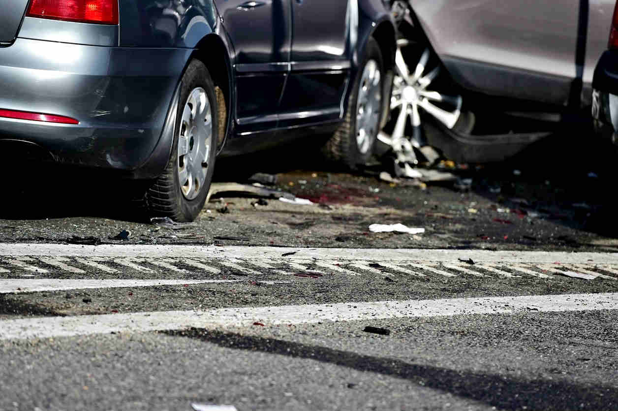 St. Louis car accident scene