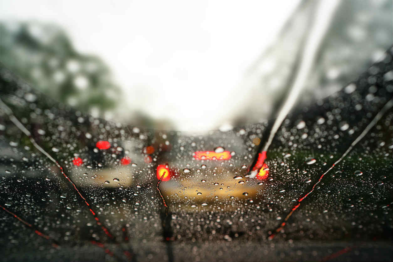 summer storm car accident in ST. Louis