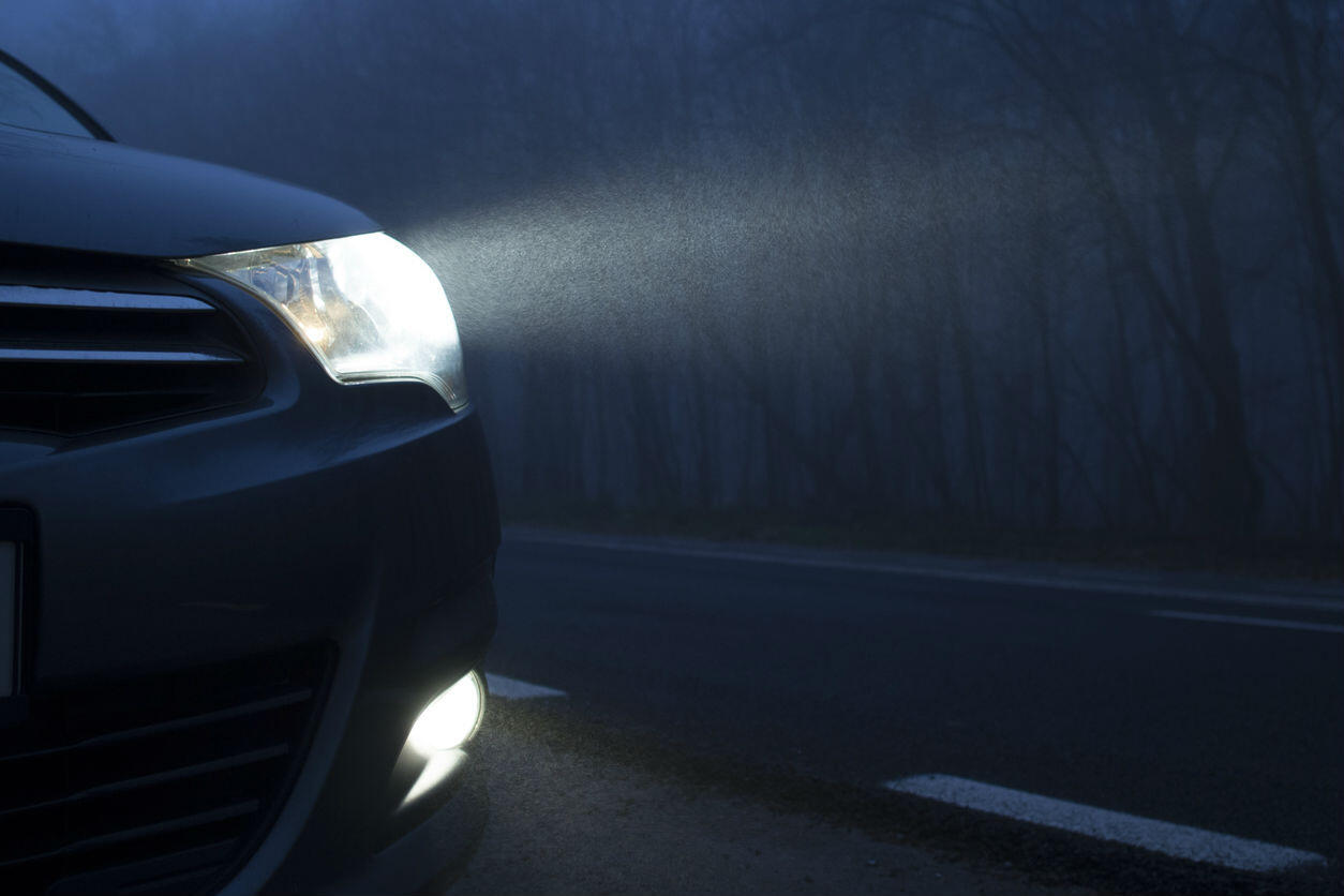 headlights car accident
