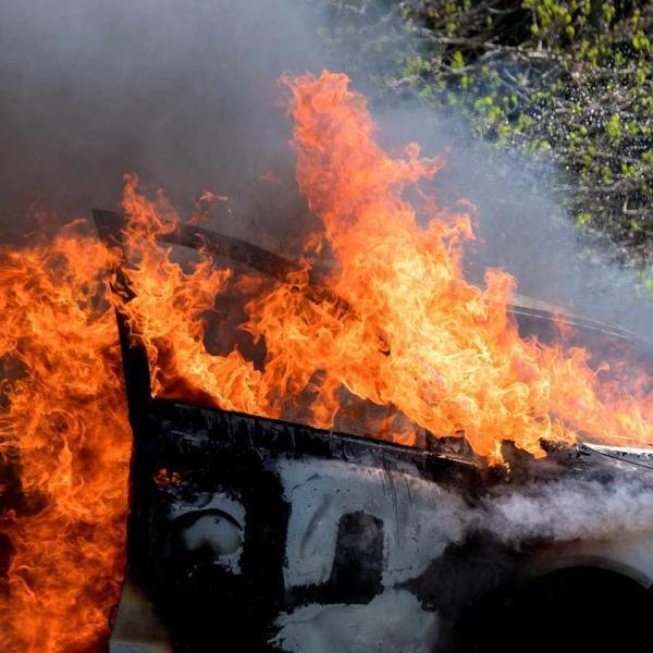 st. louis car accident fire