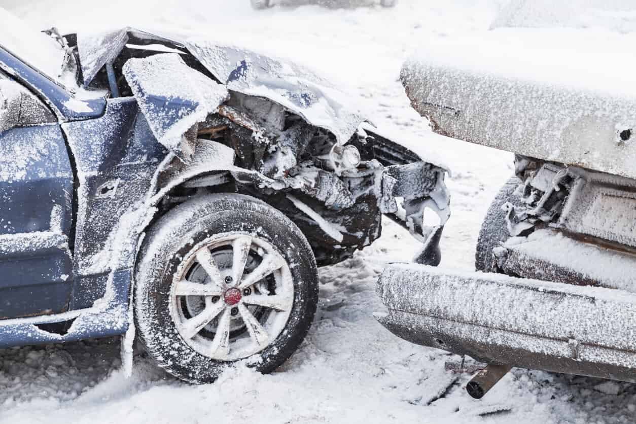 Injured in a St. Louis Car Accident Caused by Black Ice