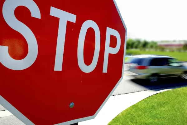 2 way stop sign intersection accident