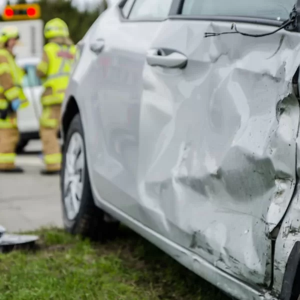 st. louis car accident lost control