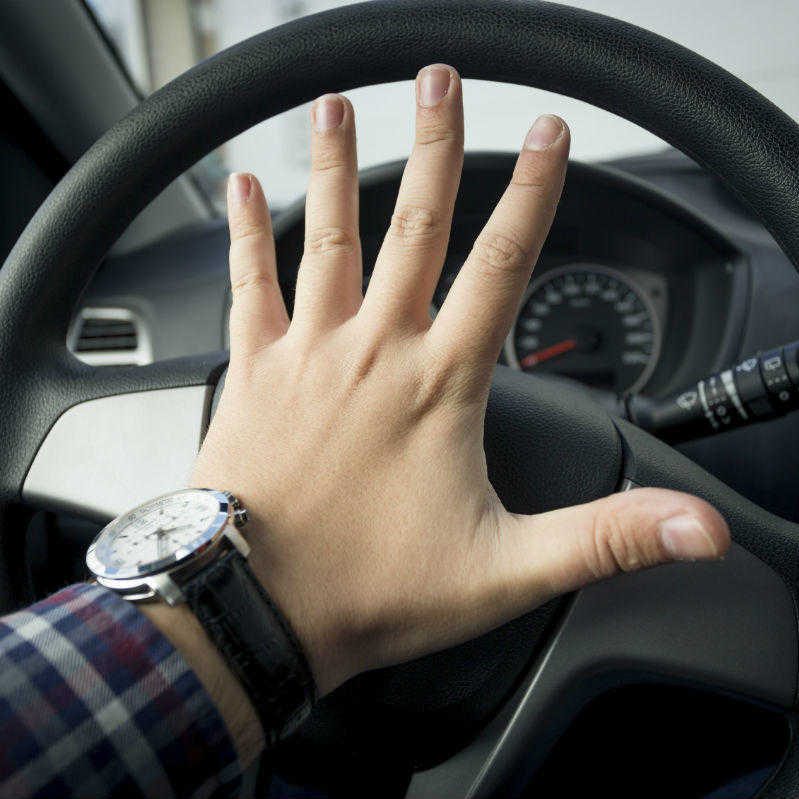 st-louis-aggressive-driver-car-accident